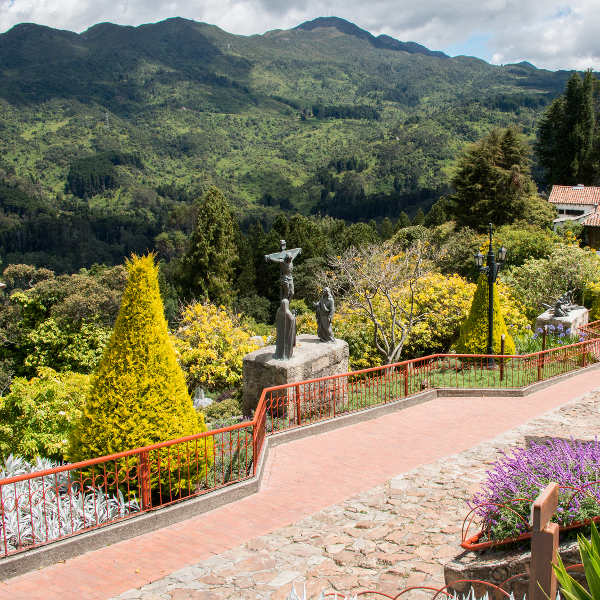 green-mountain-bogota