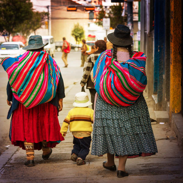 camba-people-santa-cruz